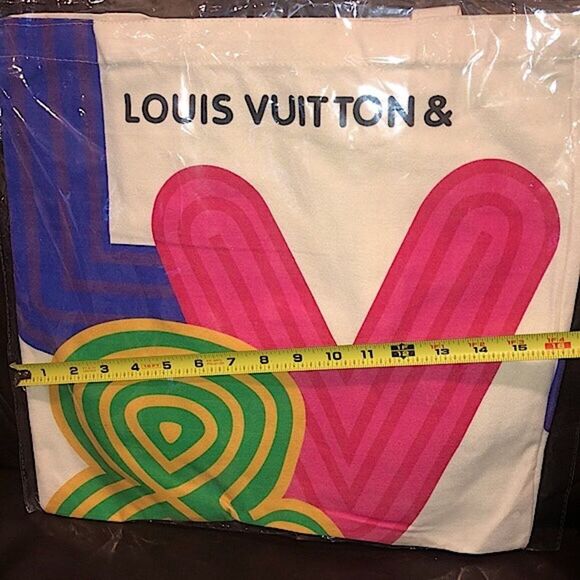 LOUIS VUITTON LV Limited Edition Canvas 2 Sided Tote Shenzhen Exhibit 2021-2022 - Picture 9 of 10